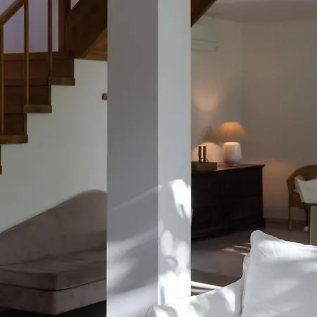 לינה וארוחת בוקר A Padaria צ'ינפאס